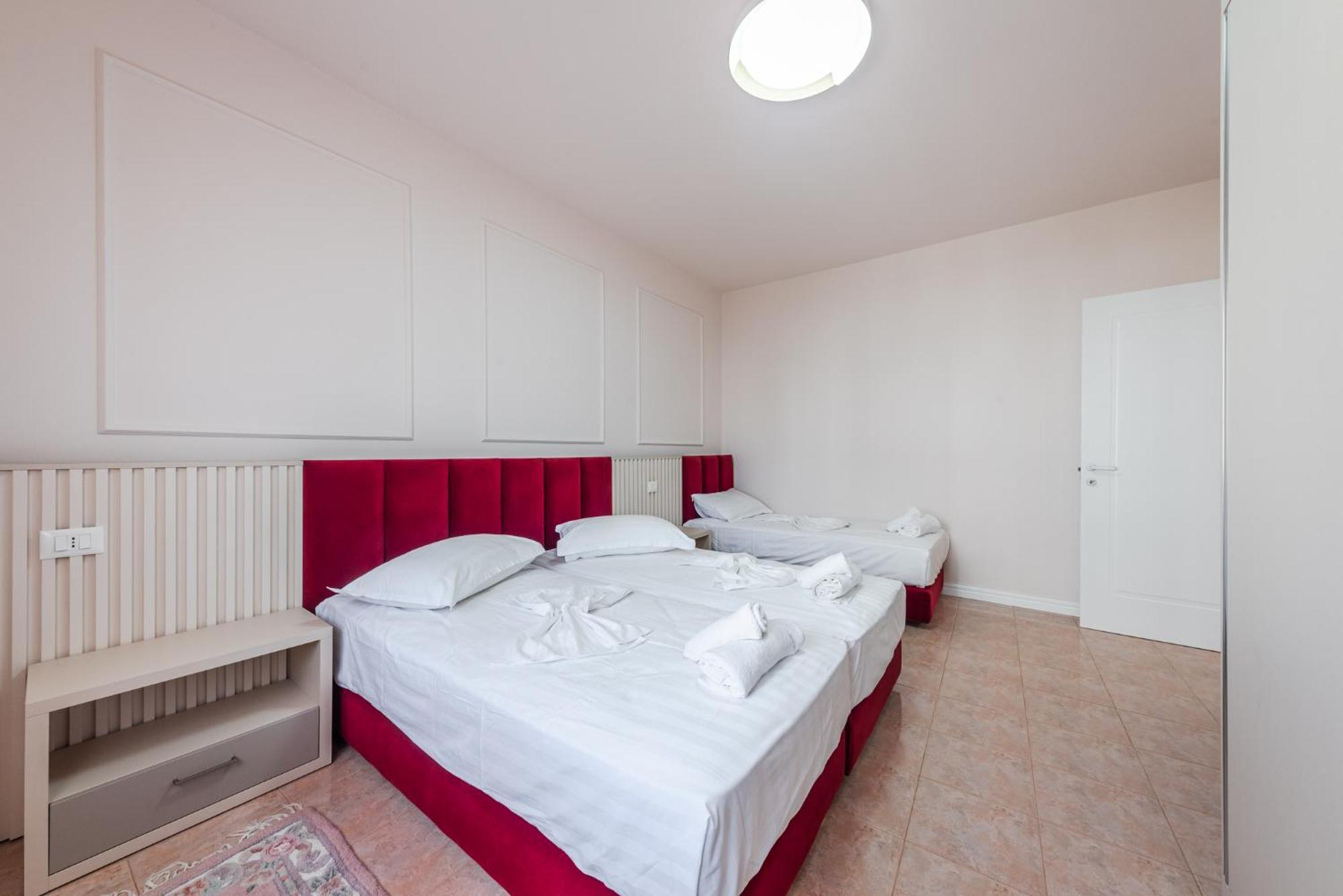 Sea View Apartments Eldo Durrës Habitación foto